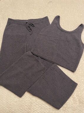 Uniqlo Plush Fuzzy Lounge in Charcoal